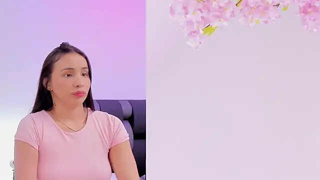 Snapshot of maily_zanss chatting on May 2026 07:30:01 PM maily zanss online show from May 2026 07:30:01 PM