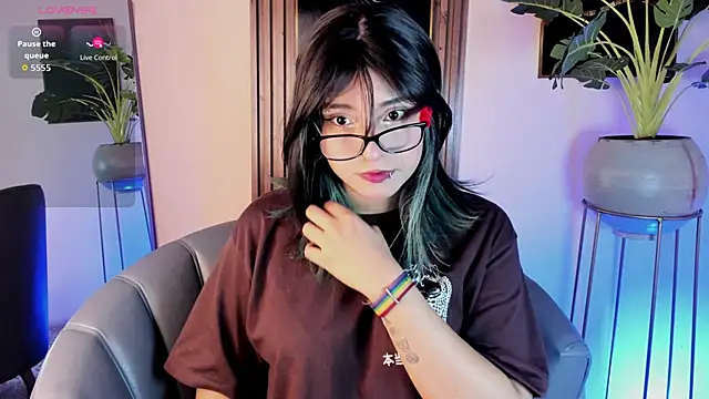 artemish   online show from November 2025 12:27:01 PM