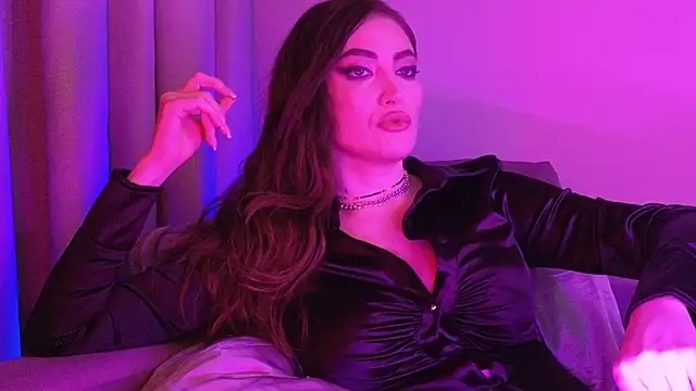 AliceJameson online show from November 2025 09:08:01 PM