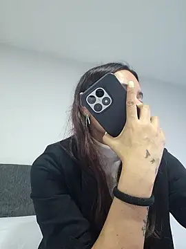 Cami Konor online show from January 2026 10:48:02 PM