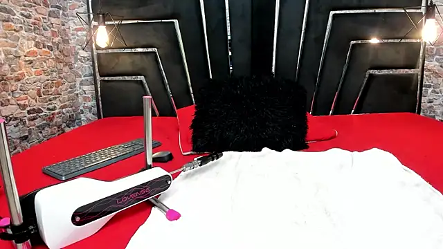 ALYANNA HOT  online show from October 2025 12:26:02 PM