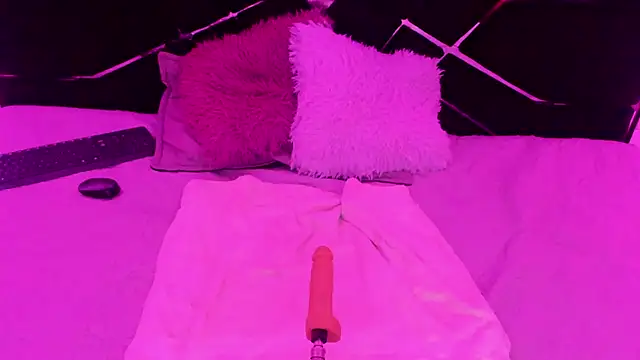 ALYANNA HOT  online show from October 2025 12:13:02 PM