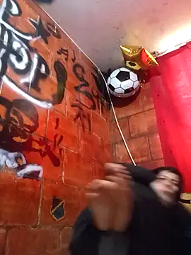 alexandercruz online show from February 2026 05:52:01 PM