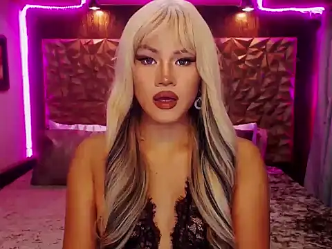 YllanaAltheaXxX online show from November 2025 02:53:02 PM