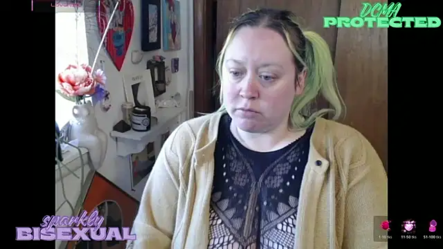 sparklybisexual online show from March 2026 07:32:01 PM