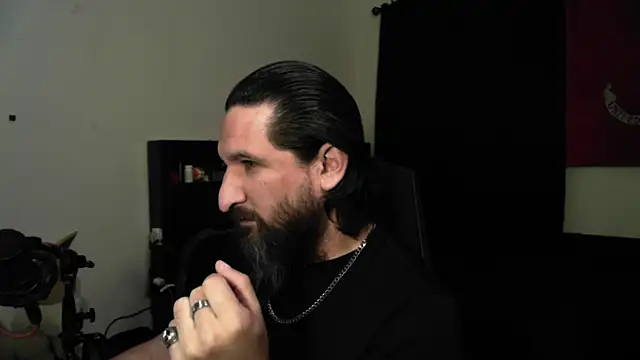 DevilPup75  online show from May 2026 03:13:01 AM