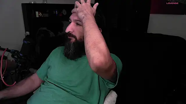 DevilPup75  online show from May 2026 04:15:02 PM