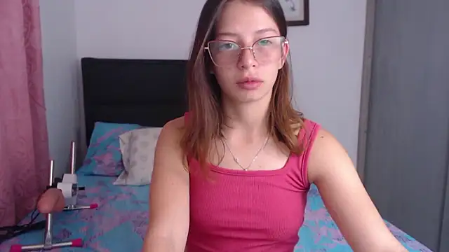 Tiiana online show from March 2026 08:03:01 PM