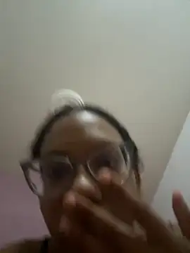 Valen1800 online show from September 2025 01:27:02 AM