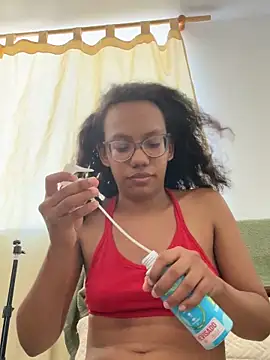 Valen1800 online show from October 2025 07:56:02 PM