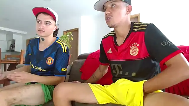 skinny23cm online show from January 2025 07:24:01 PM