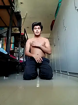 HarryChoudhary21 online show from January 2026 07:34:02 AM