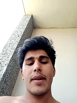 HarryChoudhary21 online show from April 2026 07:35:01 AM