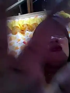 Huge mama69 online show from March 2026 01:27:02 AM