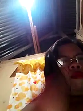 Snapshot of Huge_mama69 chatting on June 2026 01:35:01 PM Huge mama69 online show from June 2026 01:35:01 PM