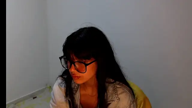 Snapshot of meganmiauu chatting on June 2026 01:08:01 AM meganmiauu online show from June 2026 01:08:01 AM