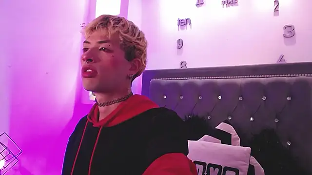 OzorioDany online show from September 2025 03:30:01 AM