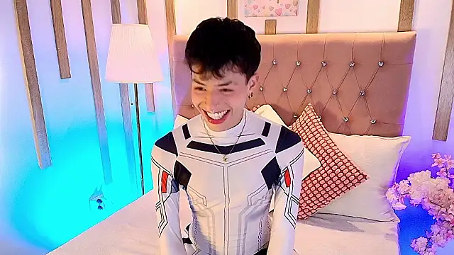 OzorioDany online show from March 2026 04:38:02 AM