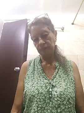 MaryeLunna online show from October 2025 12:32:02 AM