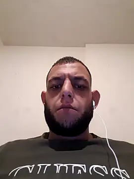 milenski74 online show from October 2025 11:28:02 PM