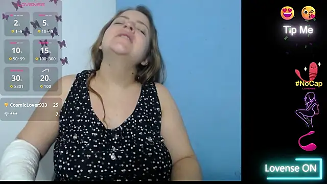 Pregnant Kloe online show from October 2025 12:15:02 PM