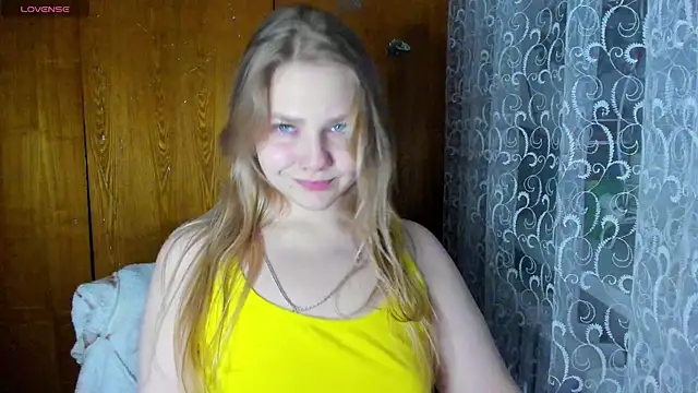 AlinaMors online show from December 2025 09:44:02 PM