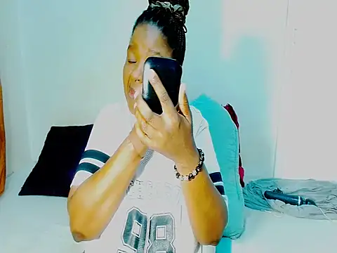 Love-Racheal75 online show from February 2026 04:27:02 PM