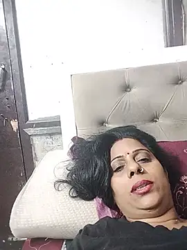 Soniya Roy online show from July 2026 02:12:02 PM