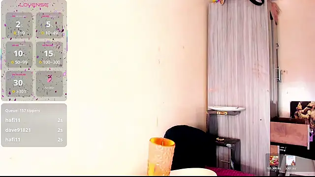 Rossedewitt  online show from March 2026 07:10:02 PM