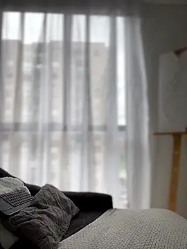 Sofi Leal online show from April 2026 02:17:02 PM