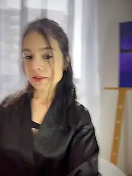 Sofi Leal online show from April 2026 11:36:01 AM