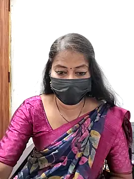 Snapshot of tamil_Sigappu_Roja chatting on May 2026 12:39:02 AM tamil Sigappu Roja online show from May 2026 12:39:02 AM
