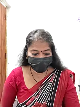 Snapshot of tamil_Sigappu_Roja chatting on June 2026 12:36:02 AM tamil Sigappu Roja online show from June 2026 12:36:02 AM