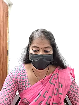 Snapshot of tamil_Sigappu_Roja chatting on June 2026 12:33:02 AM tamil Sigappu Roja online show from June 2026 12:33:02 AM