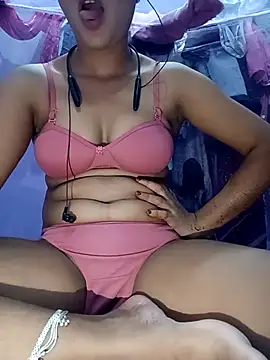 LOVE-R online show from October 2025 02:47:02 PM