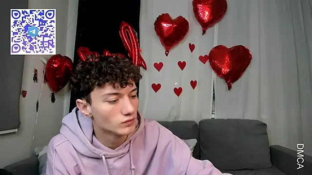 Snapshot of Kevin_Young_Cat chatting on February 2026 05:41:01 PM Kevin Young Cat online show from February 2026 05:41:01 PM