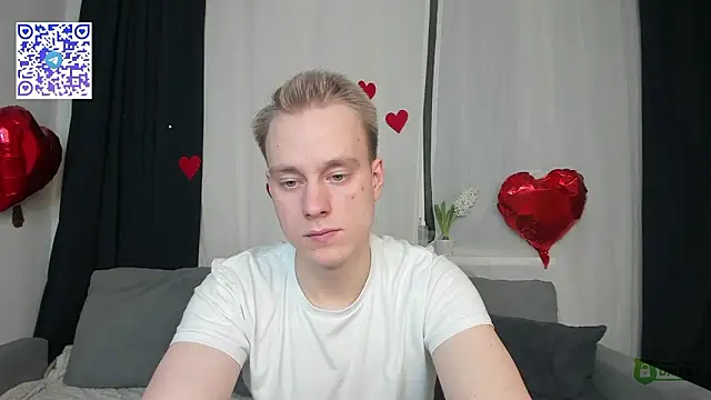 Snapshot of Kevin_Young_Cat chatting on February 2026 08:40:02 PM Kevin Young Cat online show from February 2026 08:40:02 PM