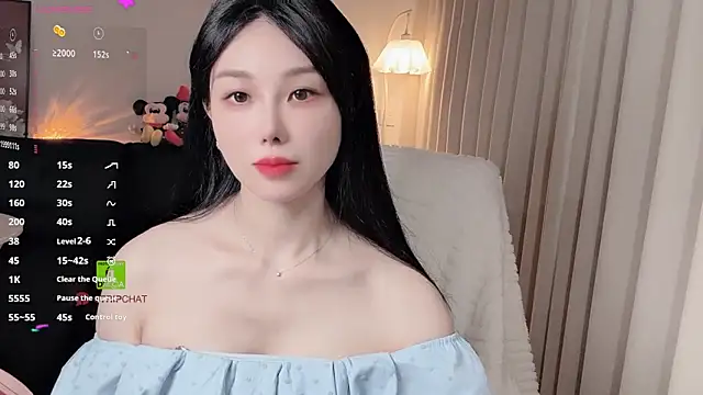 Xiatian520  online show from April 2026 03:51:01 AM