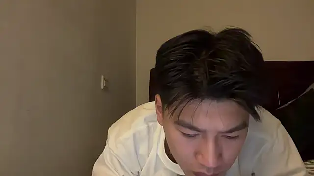 Snapshot of heywilliam chatting on October 2025 12:34:02 PM heywilliam online show from October 2025 12:34:02 PM