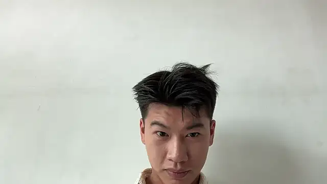 Snapshot of heywilliam chatting on October 2025 03:52:02 AM heywilliam online show from October 2025 03:52:02 AM