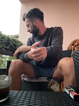 Michel huge online show from September 2025 04:25:01 AM