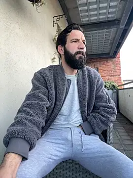 Michel huge online show from December 2025 09:51:01 AM