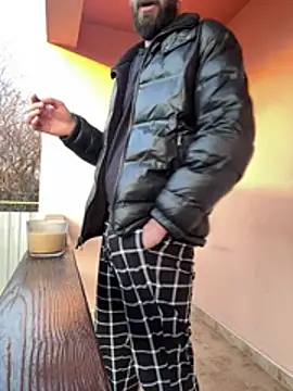 Michel huge online show from March 2026 04:48:01 AM