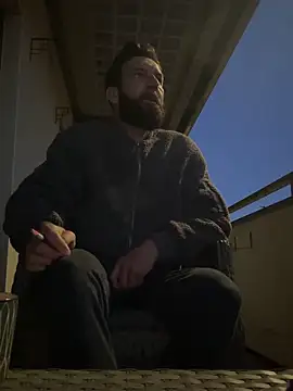 Michel huge online show from April 2026 04:46:02 AM