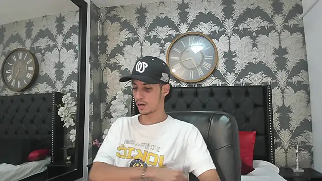 Marcus Jeron online show from October 2025 08:54:02 PM