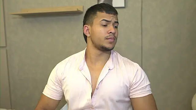 Thiago Valente online show from February 2026 04:52:02 PM