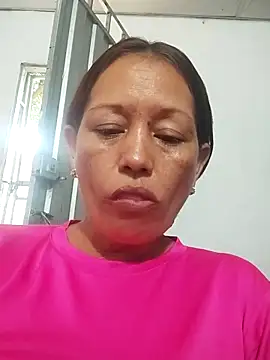 marinita13 online show from November 2025 08:44:01 PM