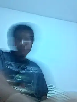 UsaGuy76 online show from July 2026 07:47:01 AM