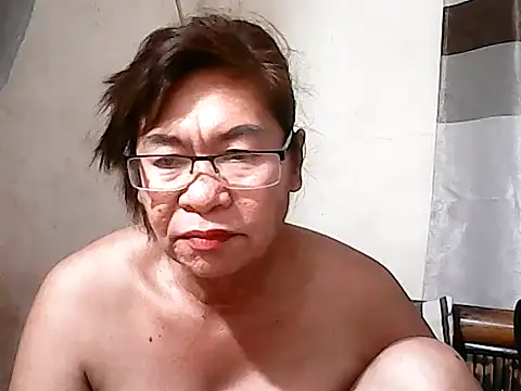 Snapshot of Hottestsexxy_Elynnn chatting on April 2026 09:36:01 AM Hottestsexxy Elynnn online show from April 2026 09:36:01 AM