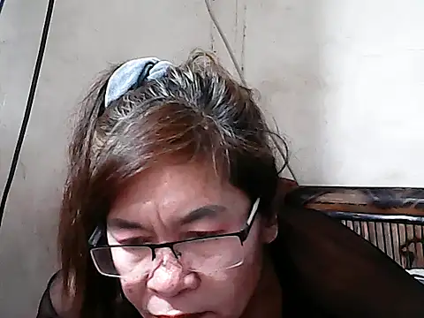 Snapshot of Hottestsexxy_Elynnn chatting on June 2026 05:43:02 AM Hottestsexxy Elynnn online show from June 2026 05:43:02 AM